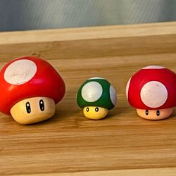 Super Mario bros set of 3 Mushroom