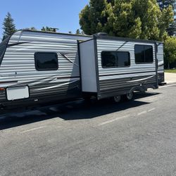 2018 Pioneer Bunk house