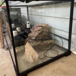 TERRARIUM TANK 