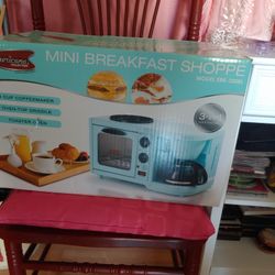 Mini Bkfst Shoppe