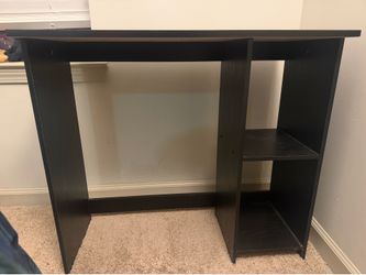 black aesthetic desk and ergonomic chair