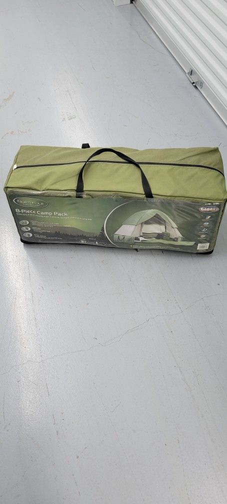 Northpole 8 Piece Camp Pack - 4 Person Tent With 2 Coleman Canteens