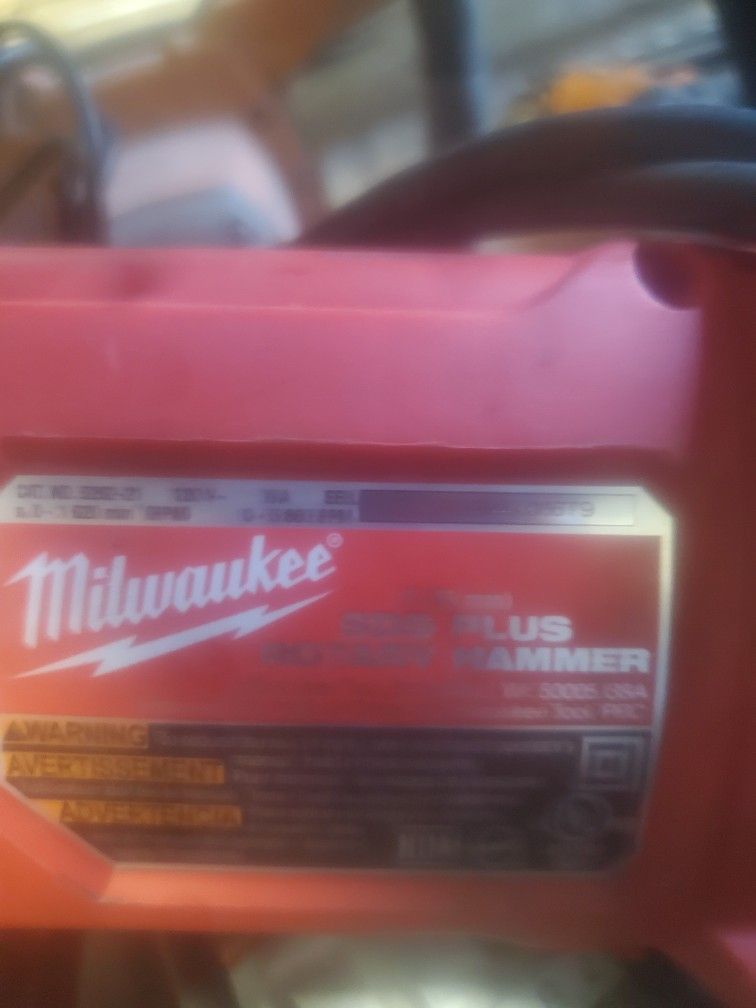 Milwaukee Rotary Hammer Drill