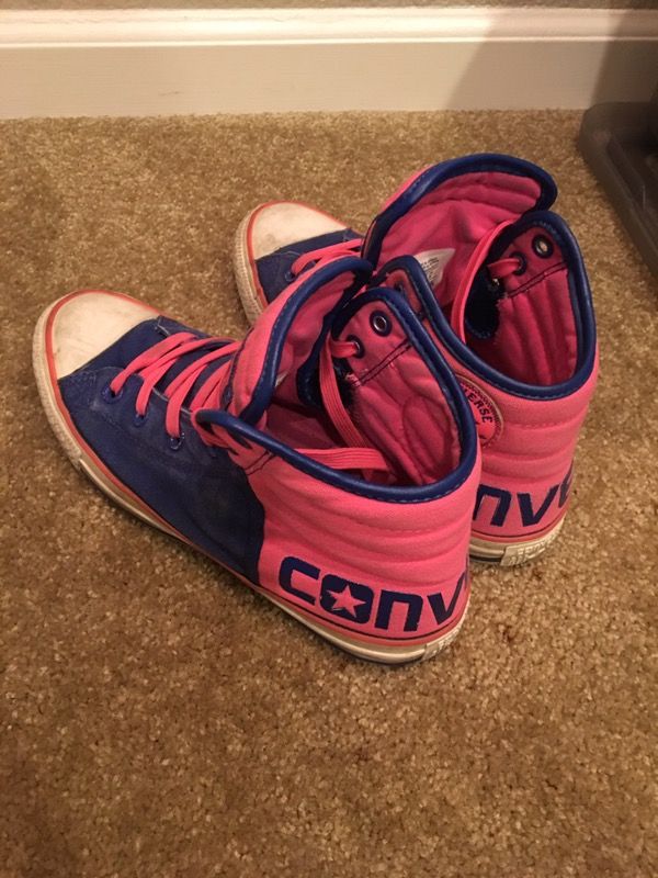Girls converse