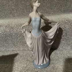 Lladro Dancer 5050