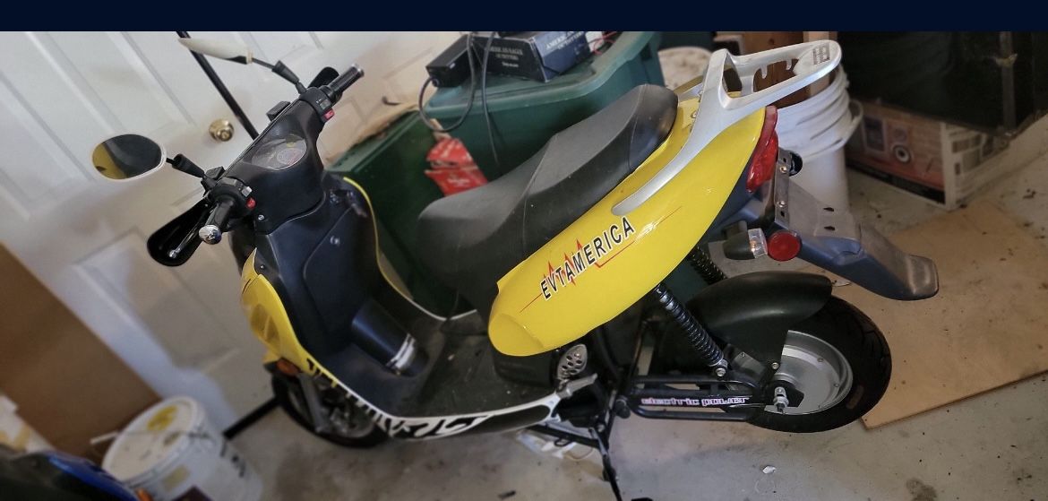 EV Electric Moped Motorcycle Like New