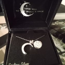 Sterling Silver Ladies Necklace 