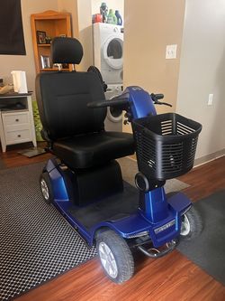 PRIDE MAXIMA Mobility Scooter $1500 OBO