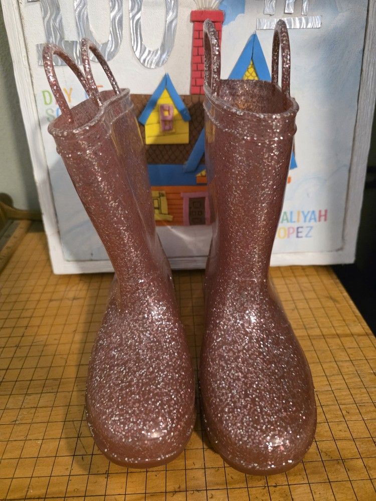 Girl Rain Boots.