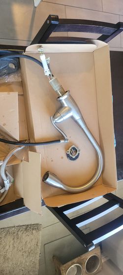 Kitchen faucet