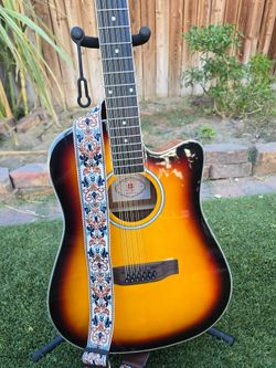 REQUINTO CIERREÑO 12 STRINGS BUILD IN TUNER AUTENTIC SOUND 1047 LIGHT ADIARIO BRONZE ADIARIO REQUINTOS