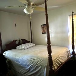 Queen Sized Pillow Mattress Set