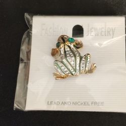 Golden Green Frog Brooch