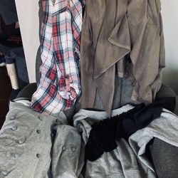 Young Adult Women’s Sz M 4pc Lot J Crew, Vigoss, Cotton On