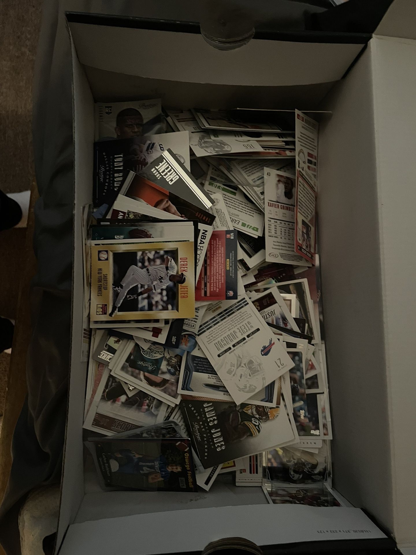 Sports Cards Lot