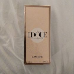 Idôle Le Grand Parfum