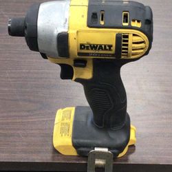 DEWALT 20-Volt MAX Lithium-Ion Cordless 1/4 in Impact Driver (Tool Only)DCF885