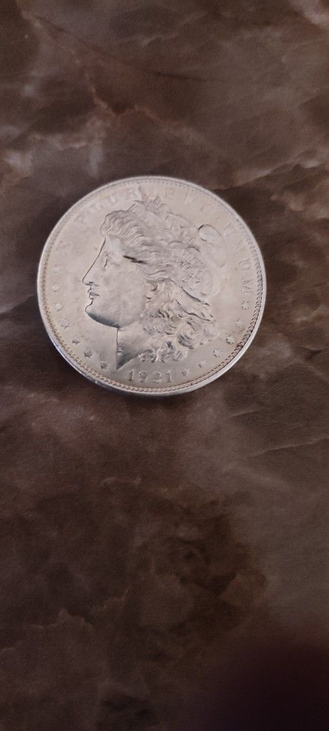 Circulated 1921 Silver Morgan Dollar Coin