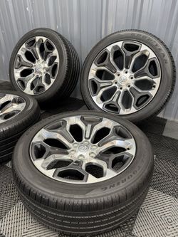 2024 Dodge Ram Limited Wheels & Tires