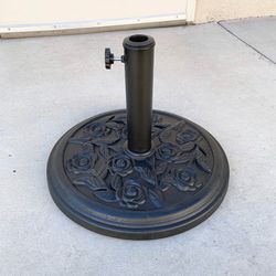 (NEW) $25 Lightweight Patio Umbrella Base 18” Round Base Stand Outdoor Garden Market, Weight 18 lbs