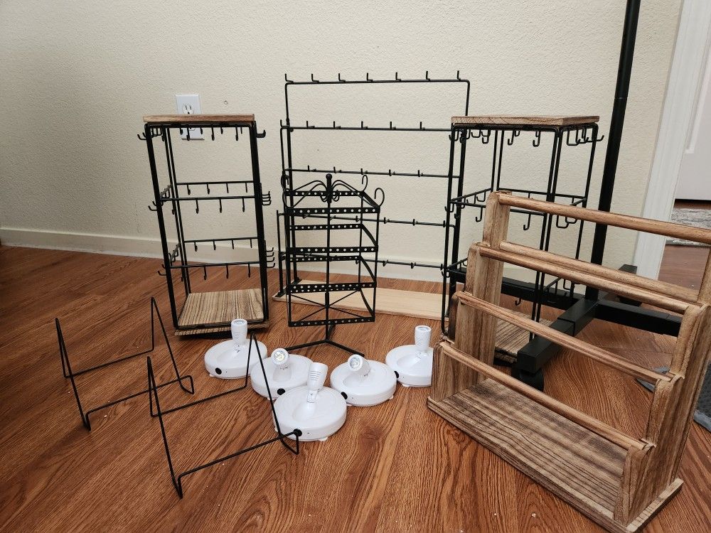 Jewelry Stands Vendor Set Up