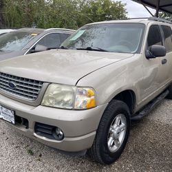 2005 Ford Explorer