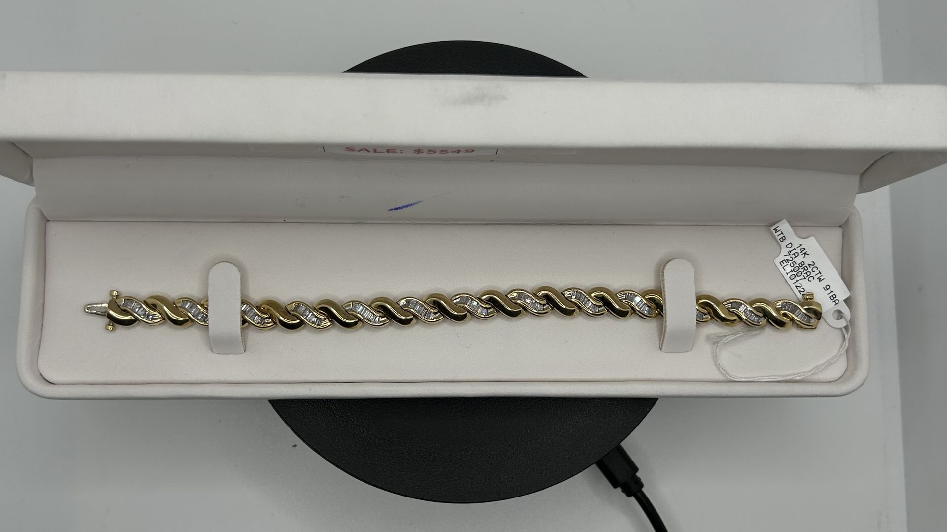 BRAND NEW 14KY 2CTW Diamond Bracelet