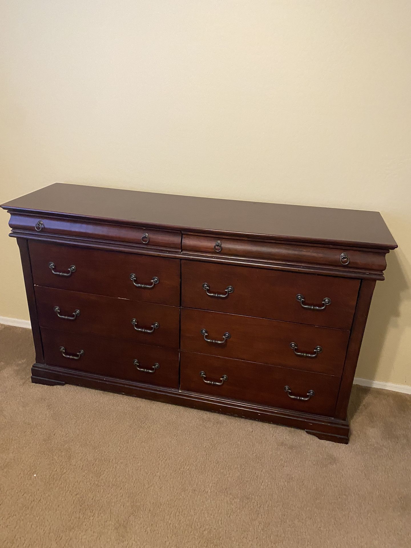 Dresser And Night Stands