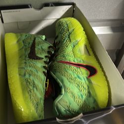 Nike ja halloween size 13 brand new no lid