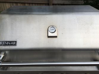 Jenn Air barbecue grill