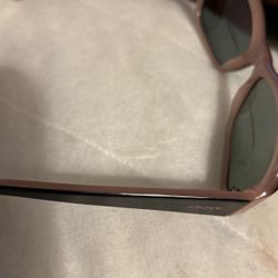 DkNY Sunglasses 