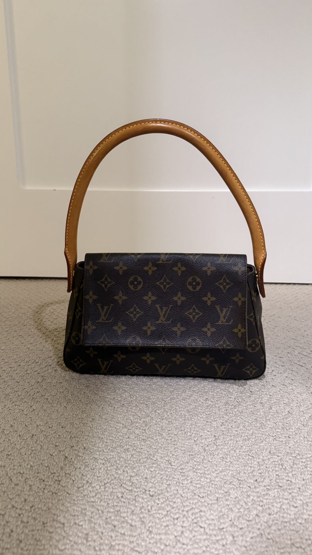 Pre-owned Louis Vuitton Looping Bag