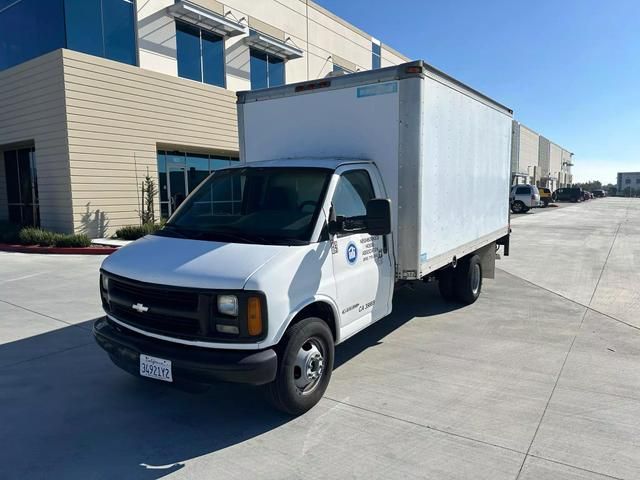 2002 Chevrolet Express Cutaway