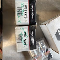 75-79 Toyota Pick Up Brake Cylinders