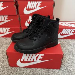 Nike Manoa Big Kids Boots 1Y