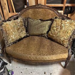Love Seat 
