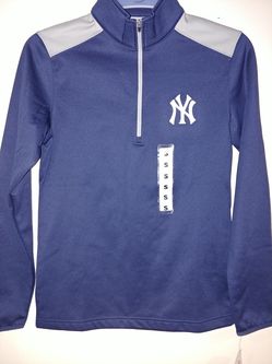 NEW Yankee Zipper Sweatshirt! Many sizes!