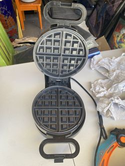 Toastmaster round electric waffle maker