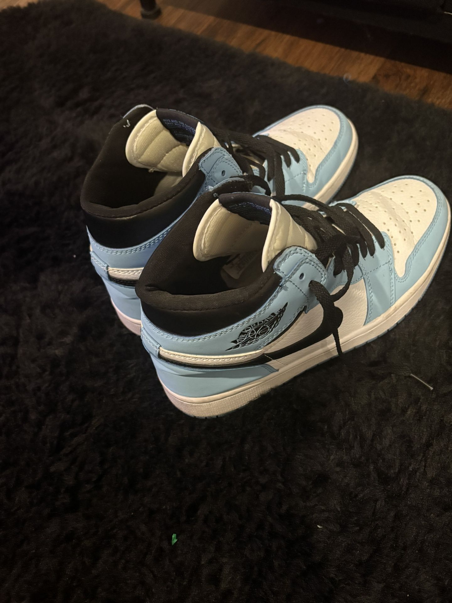 Air jordan 1 retro high OG university blues