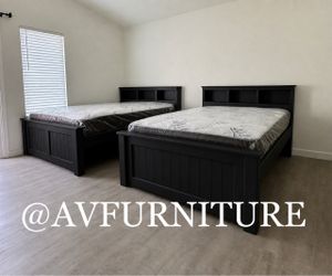 2 Full Beds and 2 Mattresses