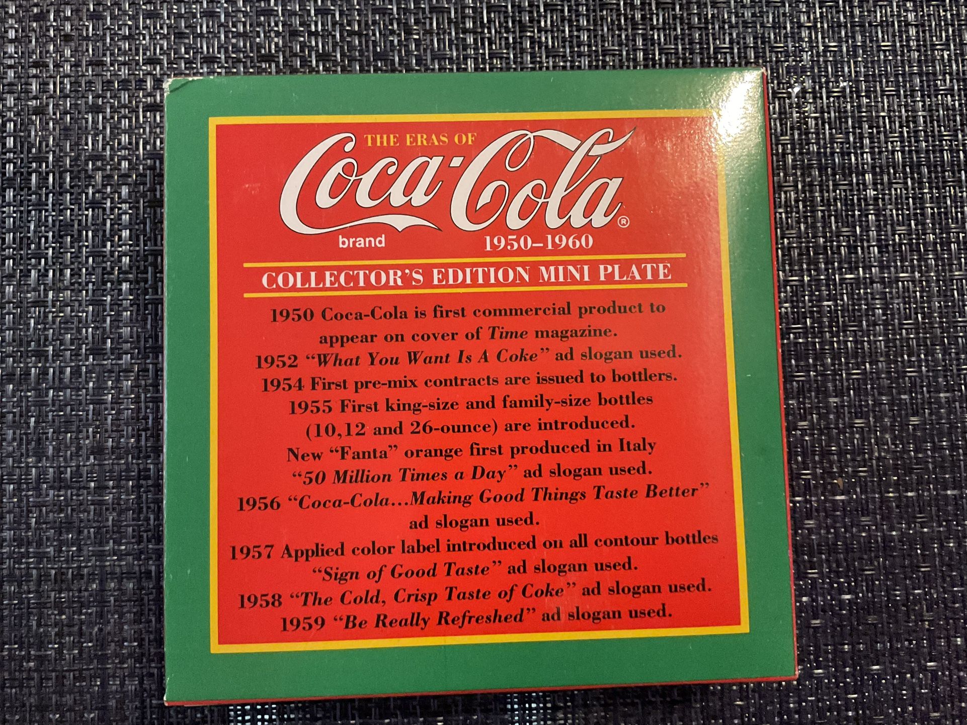 Coca-Cola Collector's Edition Mini Plate W/Easel for Sale in Las