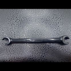 SNAP- ON TOOLS  ( 3/8 X 7/16 ) DBL END FLARE NUT WRENCH, PART  #RXFS1214B Used