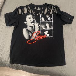 Really Nice Selena T-Shirt. Size Large