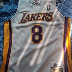 Kobe Bryant 8 Authentic Mitchell And Ness Jersey 2003-2004 SIZE (40)M