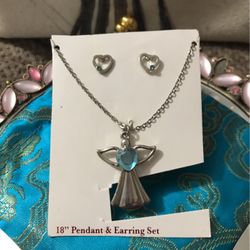 Pretty ! Girls Silver Angel Necklace With Pretty Blue Heart Stone 