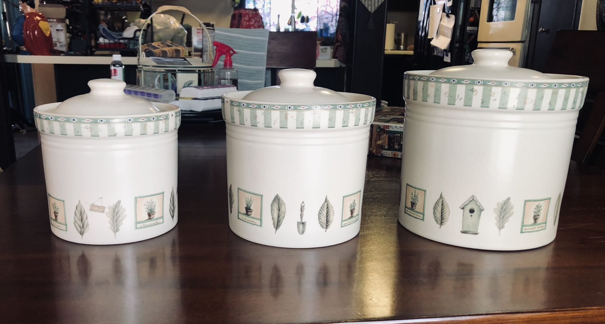 Naturewood Pfaltzgraff Canisters