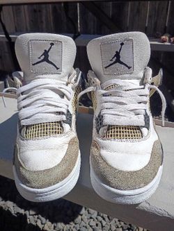 Jordan 4 military black