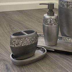Bathroom Set Offer