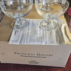 Princess House Heritage Crystal Footed Dessert/Champagne Glasses
