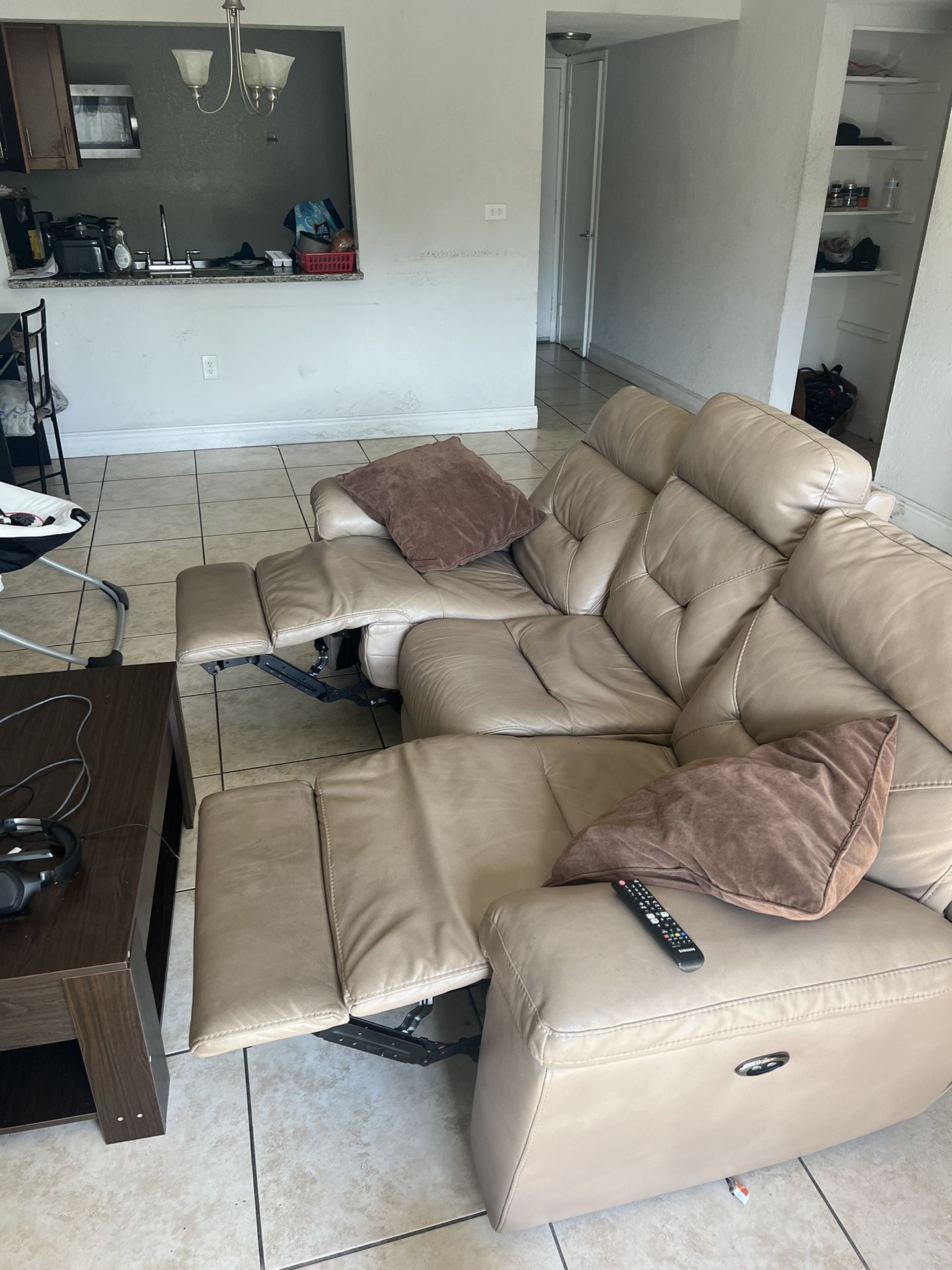 Reclining Sectional Couch